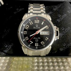 BULOVA QUARTZ WATCH